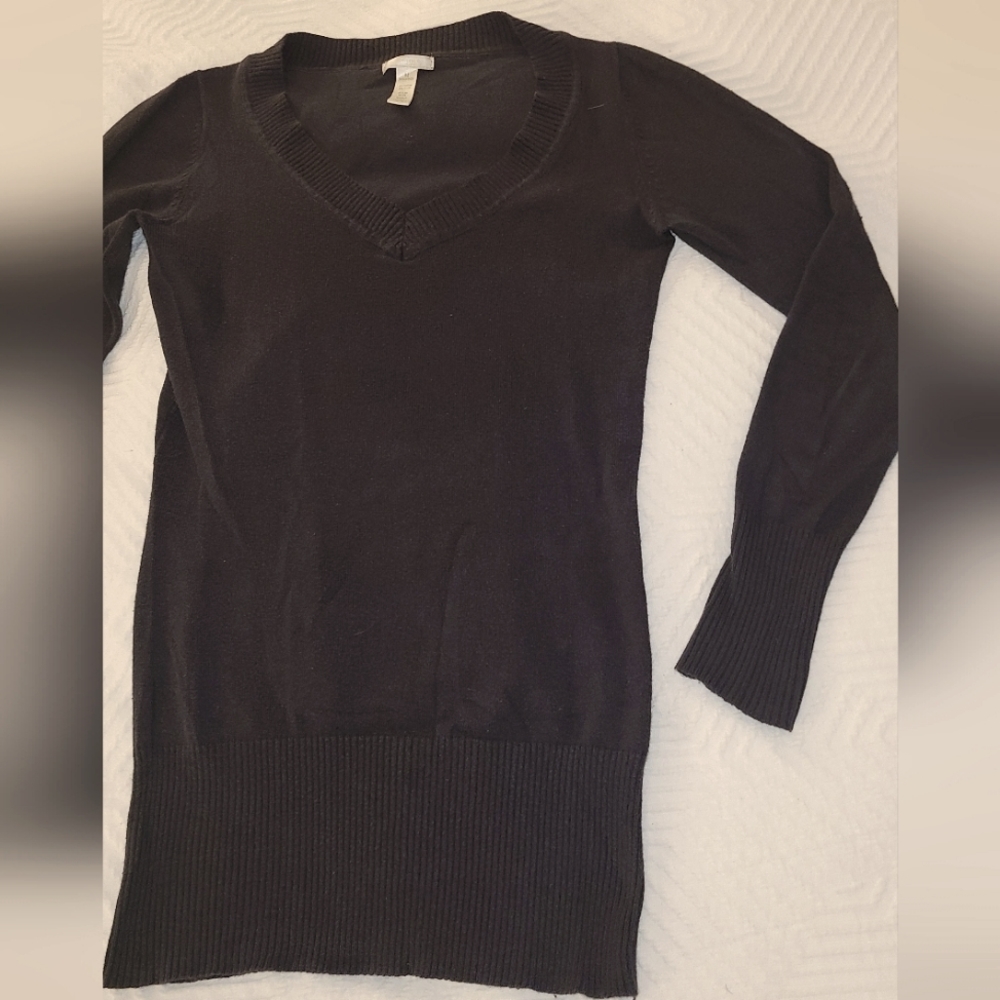 Grey 3/4 sleeve V-neck Sweater